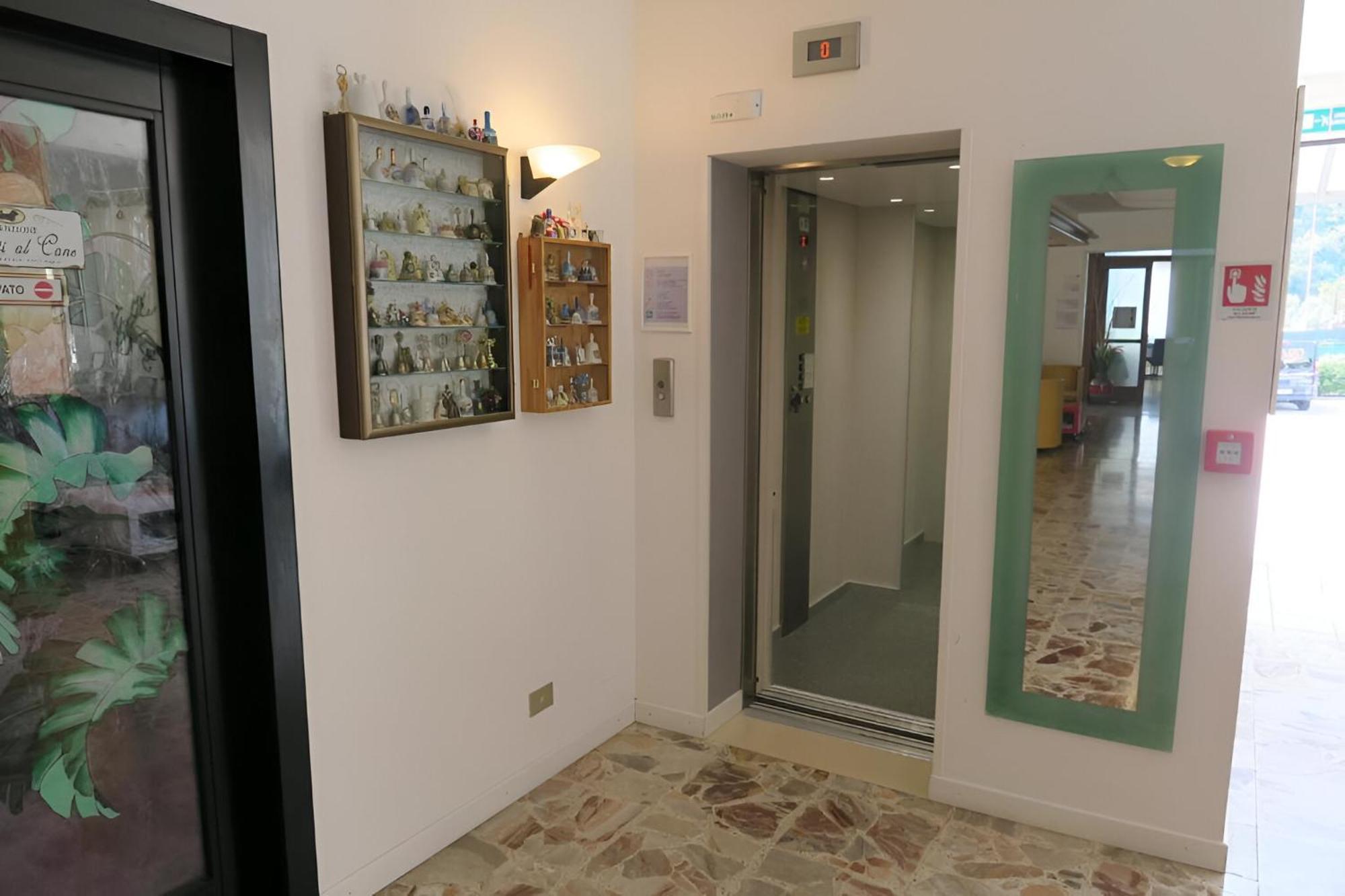 Hotel Angelini توربولي المظهر الخارجي الصورة
