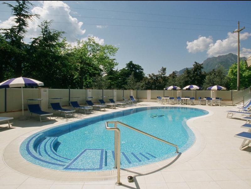 Hotel Angelini توربولي المظهر الخارجي الصورة
