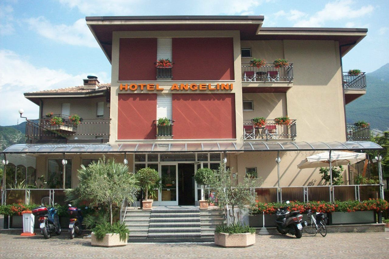 Hotel Angelini توربولي المظهر الخارجي الصورة